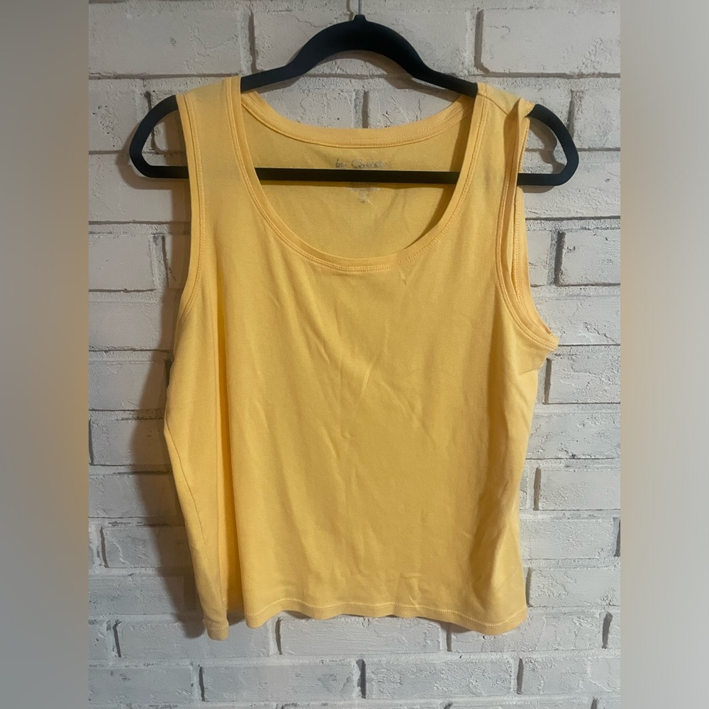 CHICOS size 2  (US12) 100% cotton scoop neck sleeveless tank. EUC. Yellow.